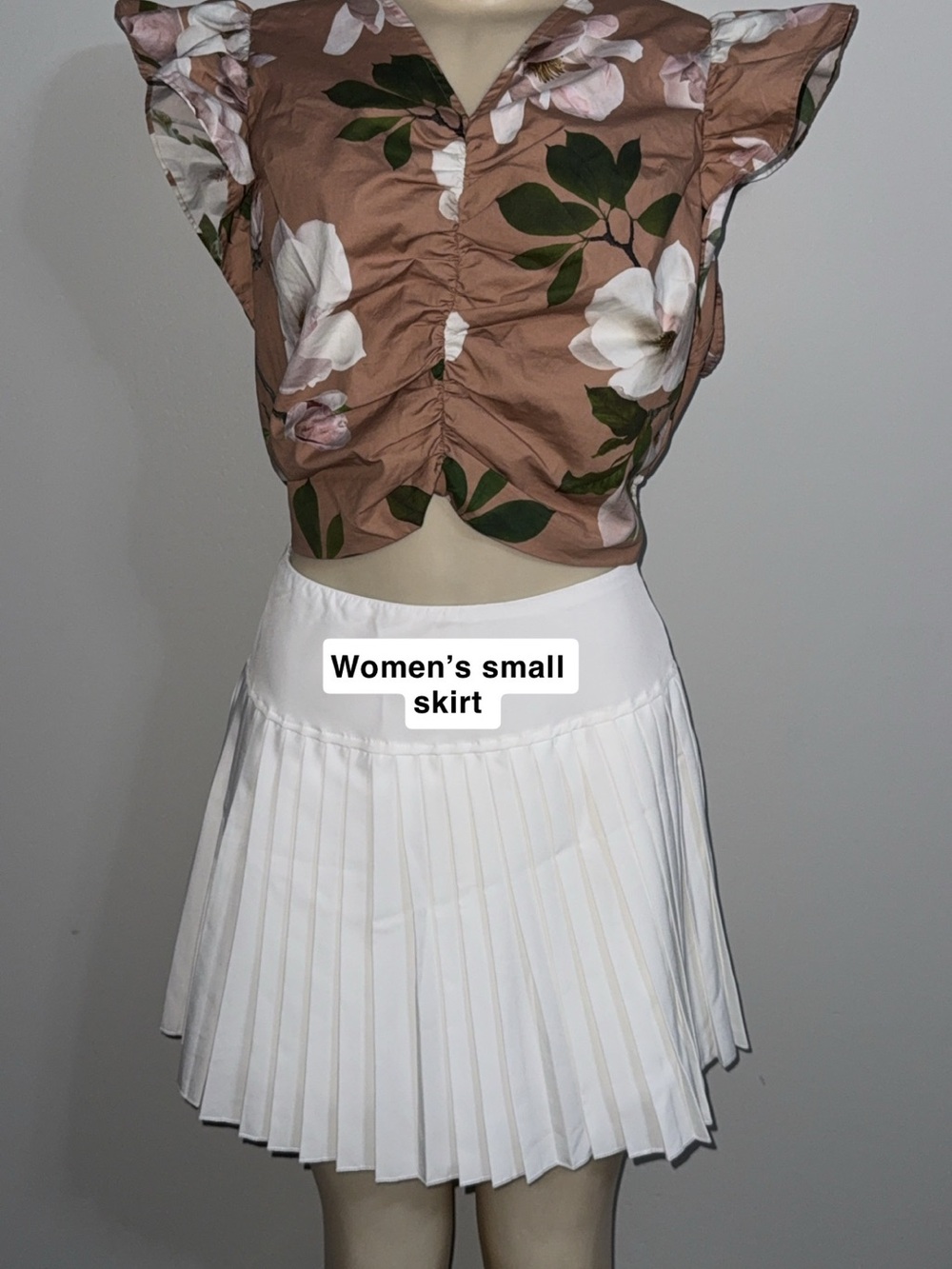 White Pleated Mini Skirt - Women's Small